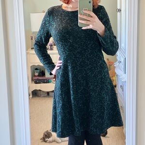 Ann Taylor LOFT dark green long sleeve dress